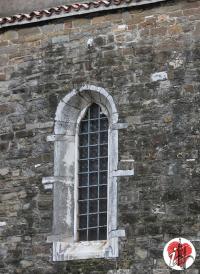 finestra chiesa di san silvestro - trieste
