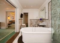 hotel savoia excelsior bagno