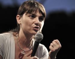 Debora Serracchiani in una foto d'archivio. ANSA / GUIDO MONTANI / PAL