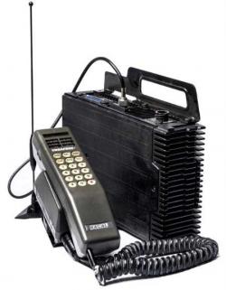telefono cellulare 1985 vodafone
