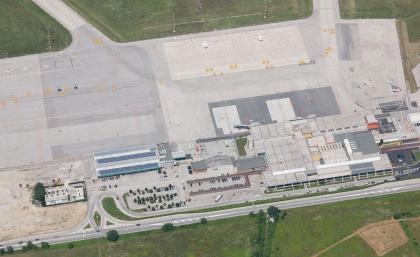 aeroporto ronchi dall alto