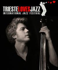 Portrait Kyle Eastwood