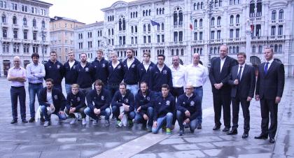 pallanuoto trieste piazza unita