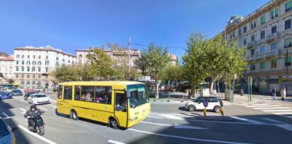 piazza garibaldi trieste 1