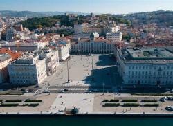 piazza unita dall alto