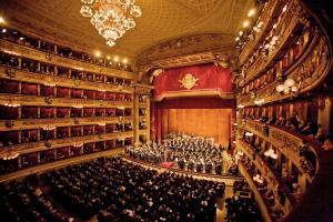 3-interno-teatro-alla-scala