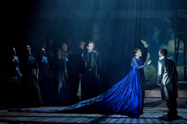 lucia di lammermoor photo by peter rakossy