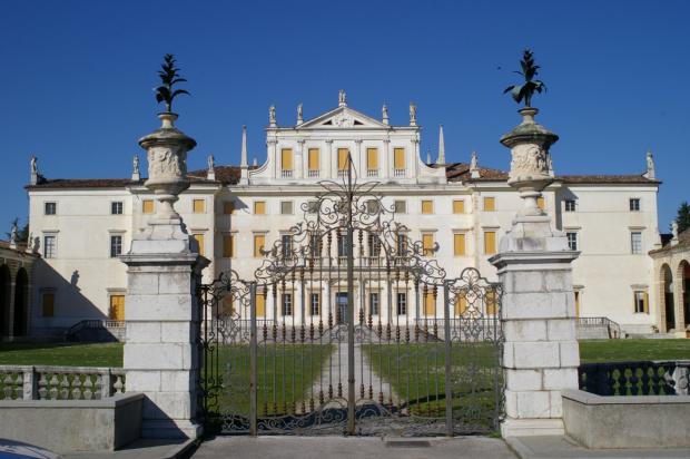 villa-manin